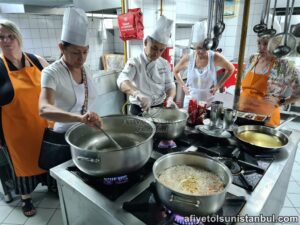 Turkish ottoman cooking class workshop sultanahmet istanbul